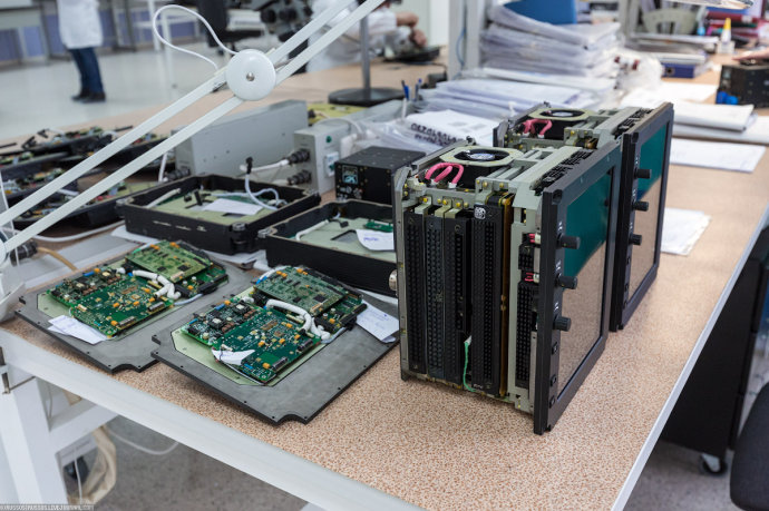 导电润滑脂用处等相关设备